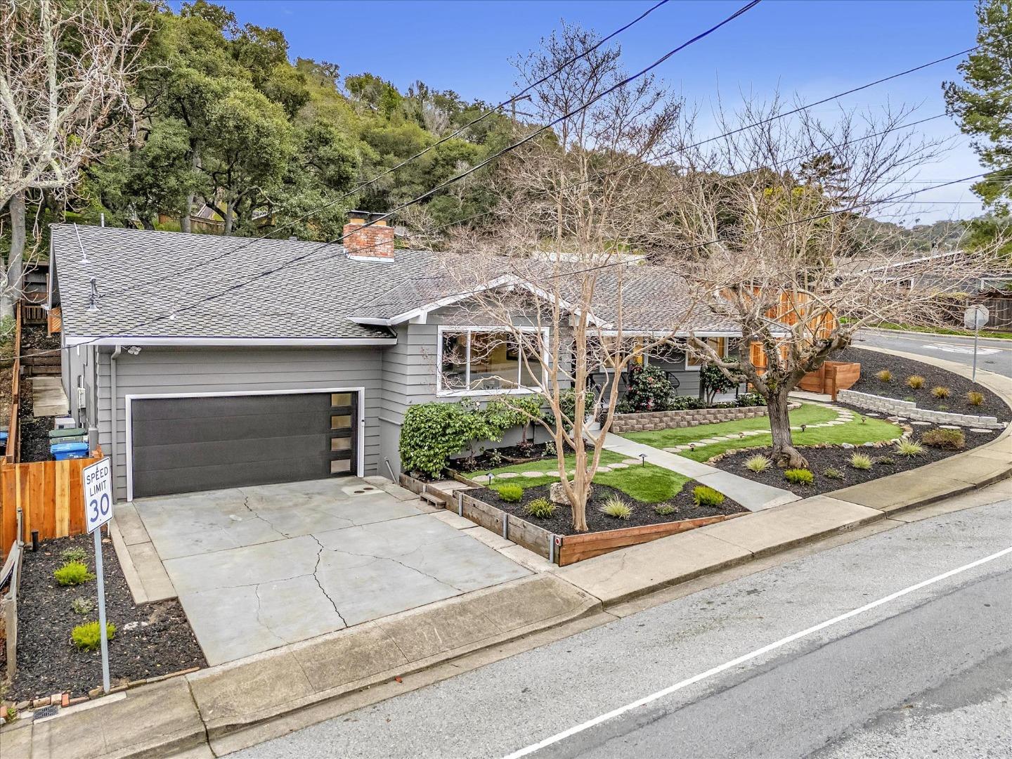 Detail Gallery Image 73 of 89 For 2845 Brittan Ave, San Carlos,  CA 94070 - 4 Beds | 2/1 Baths