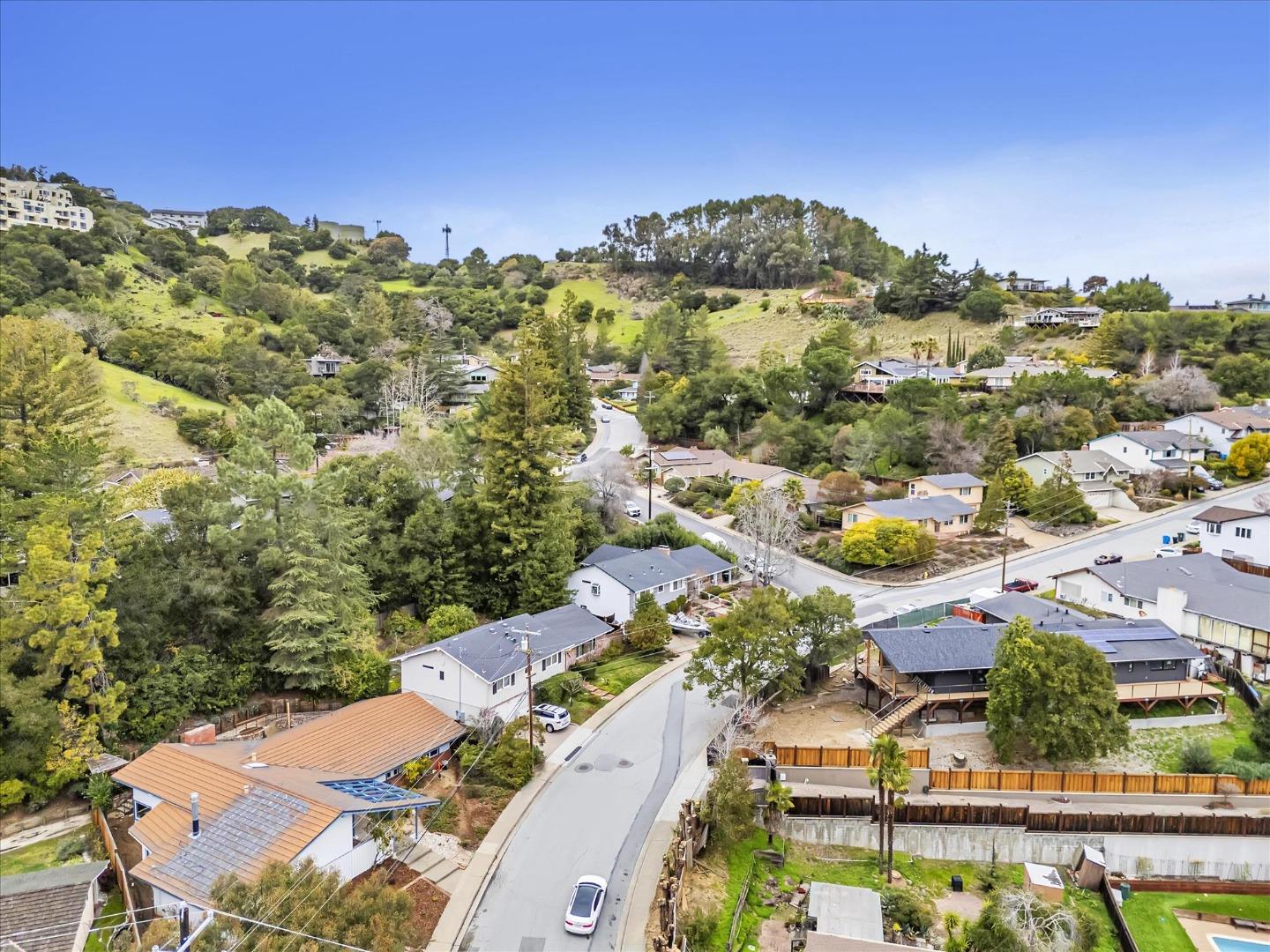 Detail Gallery Image 87 of 89 For 2845 Brittan Ave, San Carlos,  CA 94070 - 4 Beds | 2/1 Baths