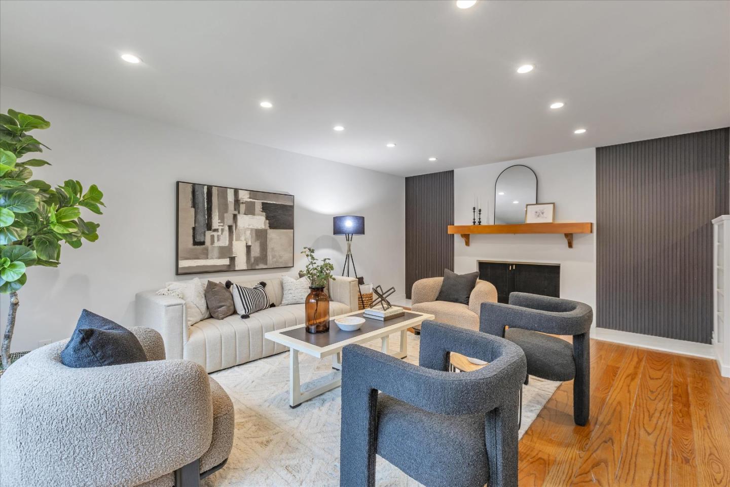 Detail Gallery Image 9 of 89 For 2845 Brittan Ave, San Carlos,  CA 94070 - 4 Beds | 2/1 Baths
