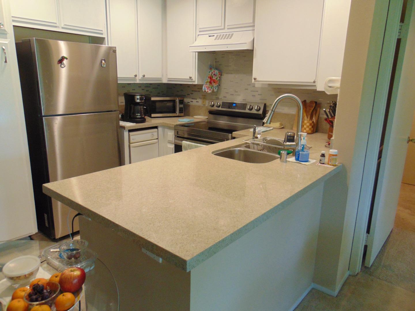Detail Gallery Image 10 of 14 For 12555 Oaks North Dr #206,  San Diego,  CA 92128 - 2 Beds | 2 Baths
