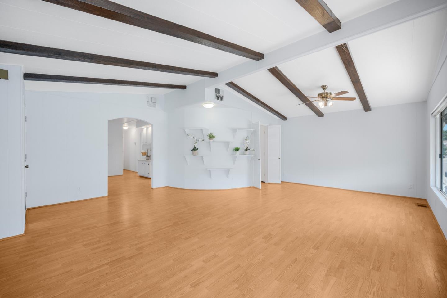 Detail Gallery Image 6 of 28 For 275 Burnett Ave #54,  Morgan Hill,  CA 95037 - 2 Beds | 2 Baths