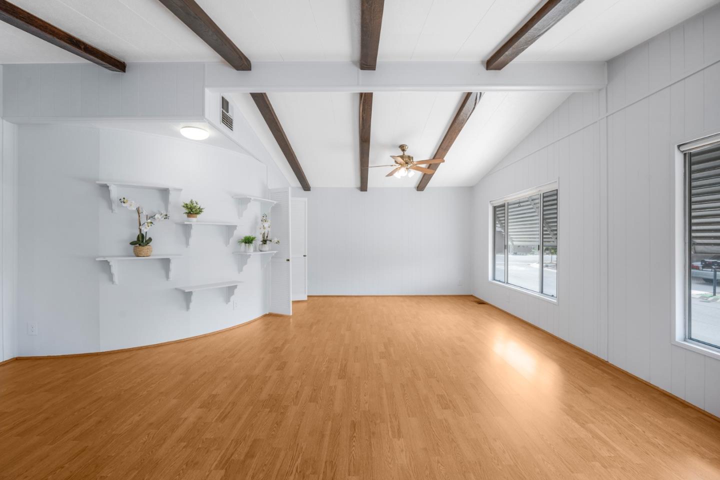 Detail Gallery Image 7 of 28 For 275 Burnett Ave #54,  Morgan Hill,  CA 95037 - 2 Beds | 2 Baths