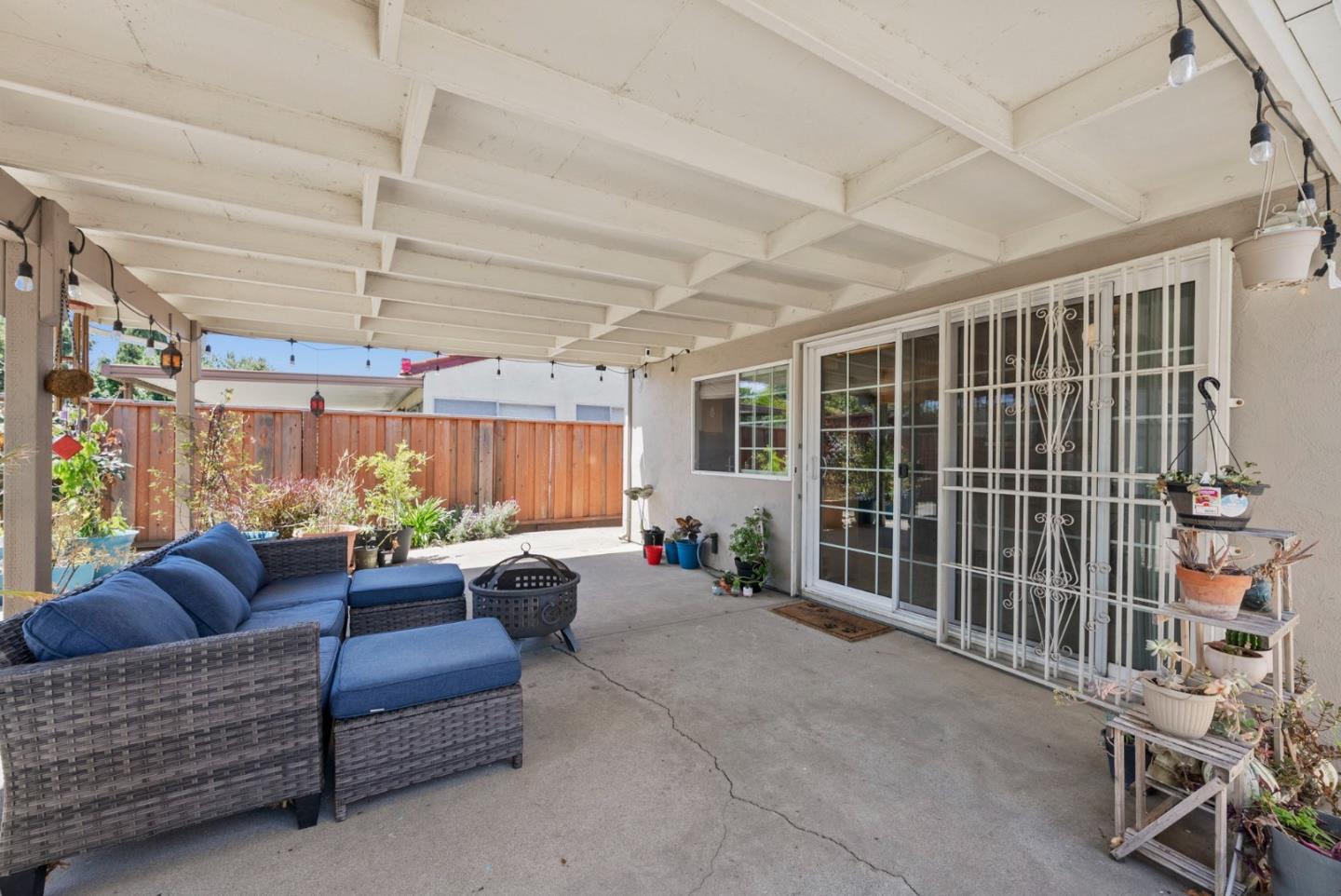 Detail Gallery Image 18 of 24 For 720 Singleton Rd, San Jose,  CA 95111 - 3 Beds | 2 Baths