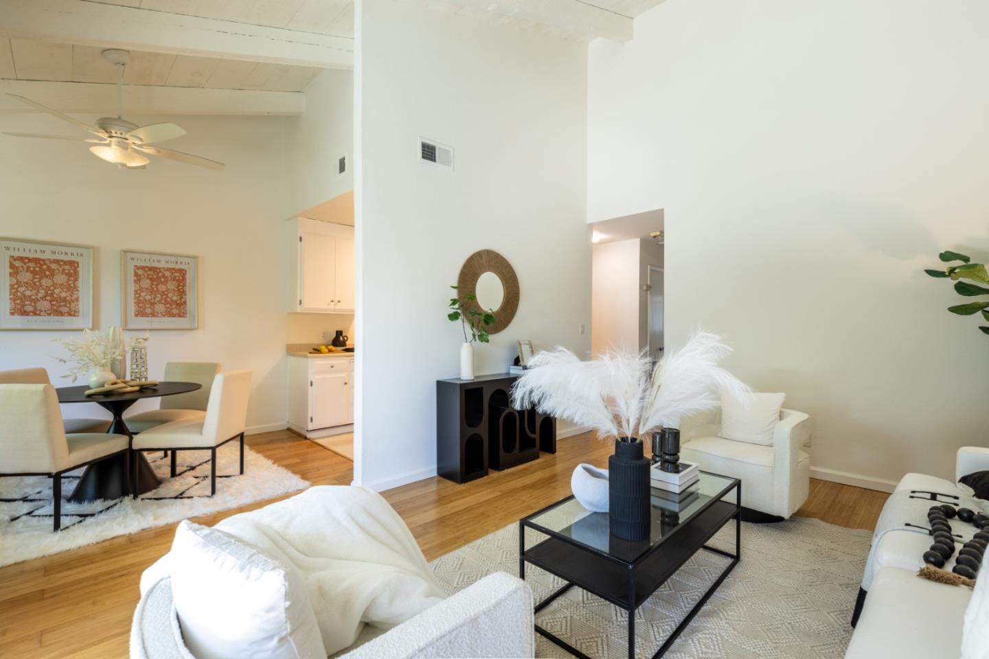 Detail Gallery Image 11 of 25 For 255 S Rengstorff Ave #142,  Mountain View,  CA 94040 - 1 Beds | 1 Baths