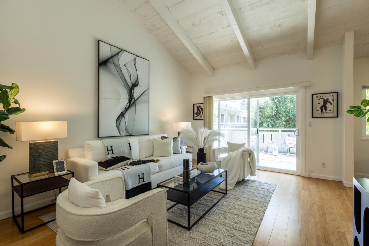 Detail Gallery Image 12 of 25 For 255 S Rengstorff Ave #142,  Mountain View,  CA 94040 - 1 Beds | 1 Baths