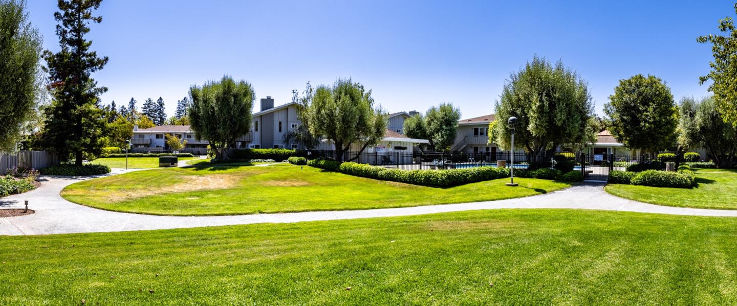 Detail Gallery Image 20 of 25 For 255 S Rengstorff Ave #142,  Mountain View,  CA 94040 - 1 Beds | 1 Baths