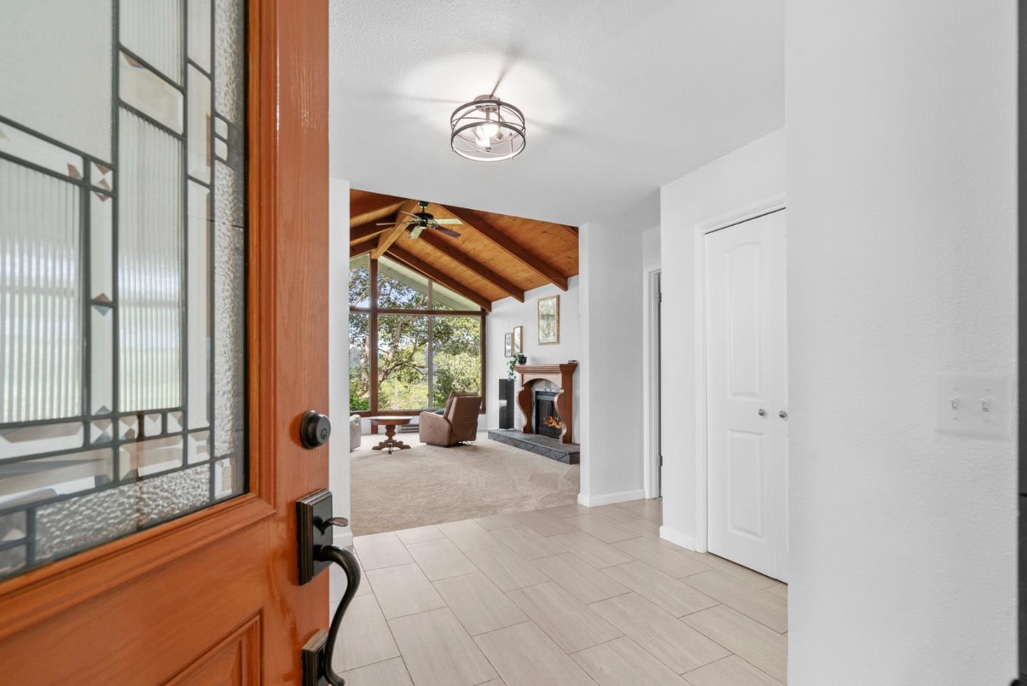 Detail Gallery Image 4 of 41 For 1044 Pleasant Valley Rd, Aptos,  CA 95003 - 4 Beds | 3 Baths