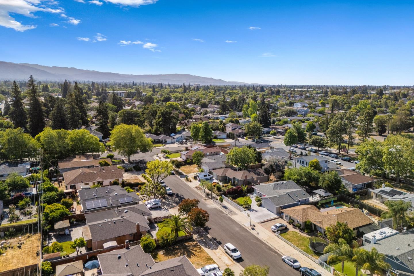 Detail Gallery Image 39 of 40 For 1925 Adelaide Way, San Jose,  CA 95124 - 3 Beds | 2 Baths