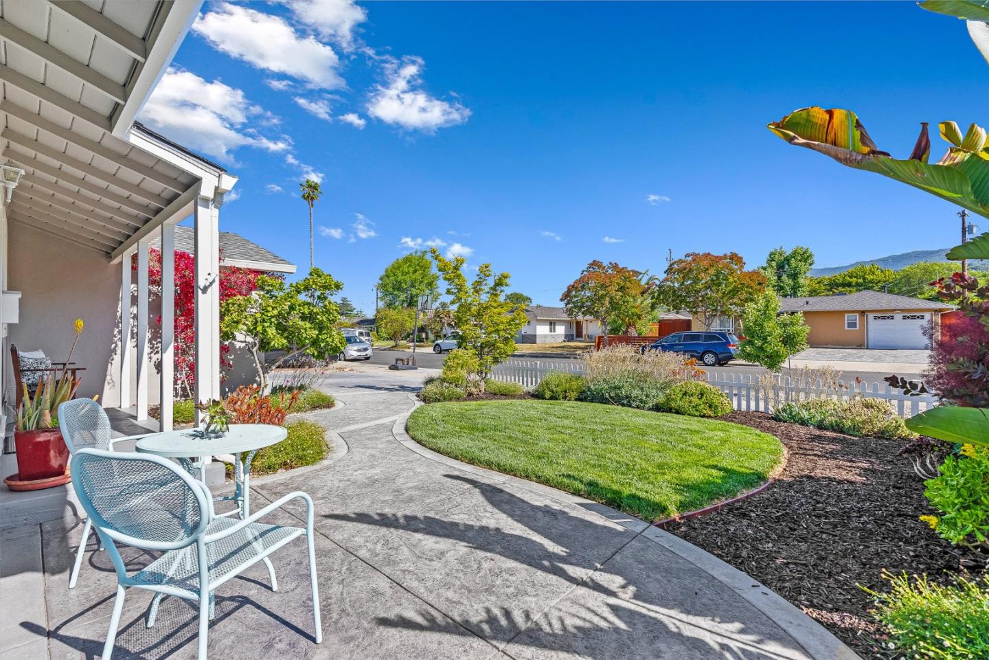 Detail Gallery Image 4 of 40 For 1925 Adelaide Way, San Jose,  CA 95124 - 3 Beds | 2 Baths