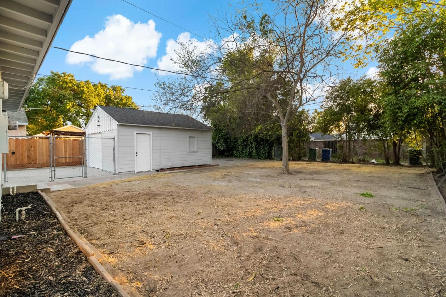 Detail Gallery Image 12 of 61 For 413 Santa Barbara Ave, Modesto,  CA 95354 - 2 Beds | 1 Baths