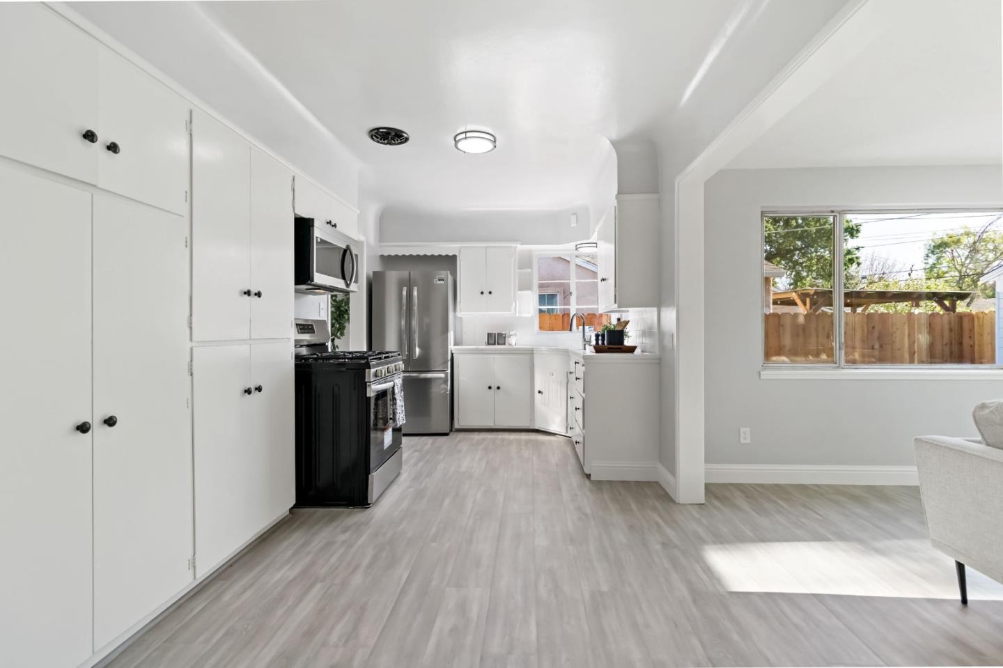 Detail Gallery Image 39 of 61 For 413 Santa Barbara Ave, Modesto,  CA 95354 - 2 Beds | 1 Baths