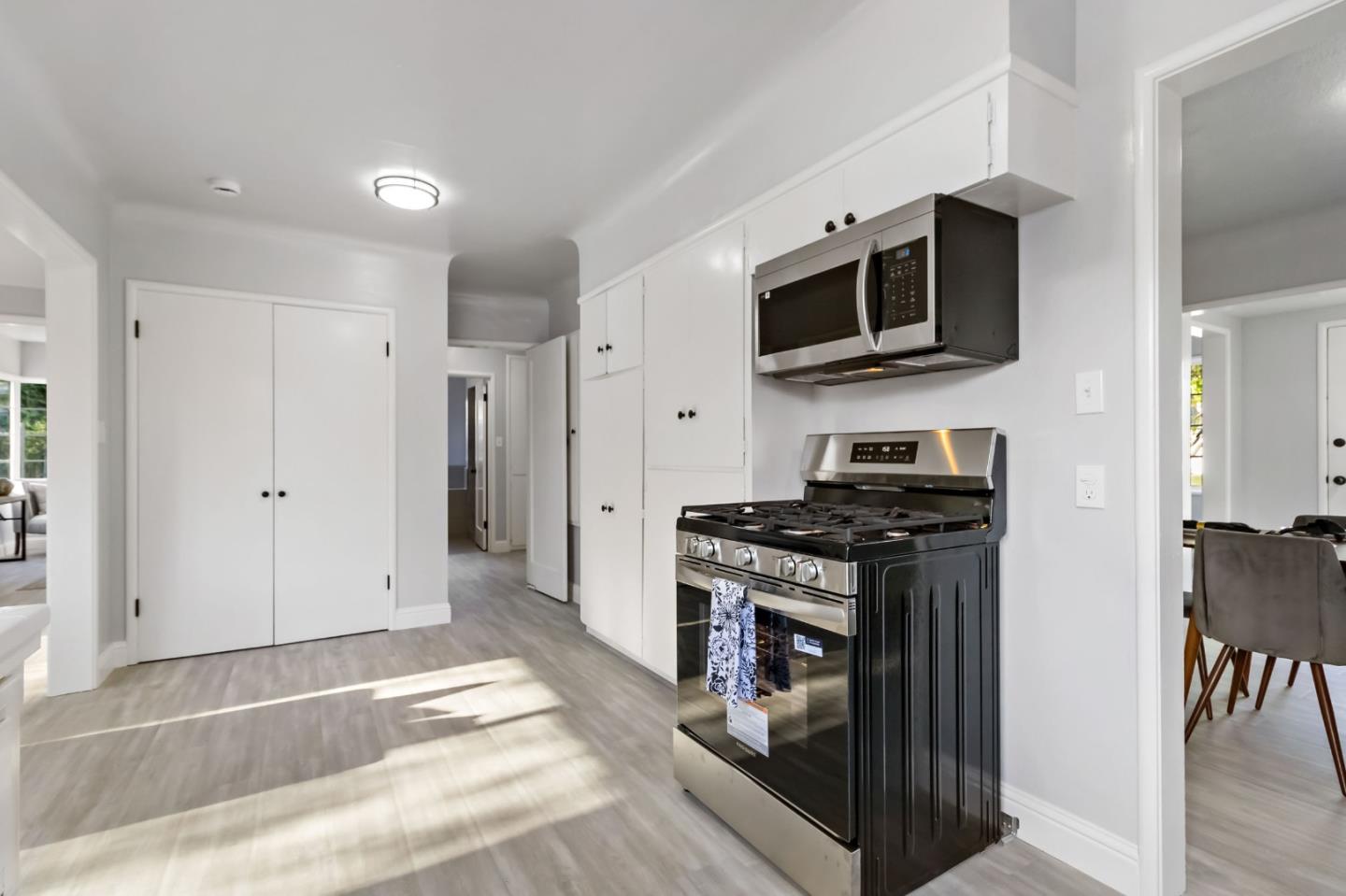 Detail Gallery Image 41 of 61 For 413 Santa Barbara Ave, Modesto,  CA 95354 - 2 Beds | 1 Baths