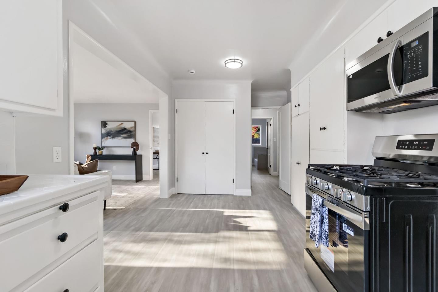 Detail Gallery Image 43 of 61 For 413 Santa Barbara Ave, Modesto,  CA 95354 - 2 Beds | 1 Baths
