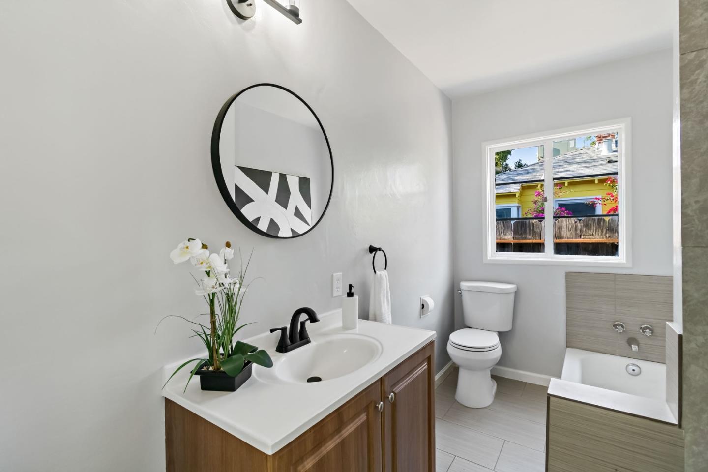 Detail Gallery Image 53 of 61 For 413 Santa Barbara Ave, Modesto,  CA 95354 - 2 Beds | 1 Baths