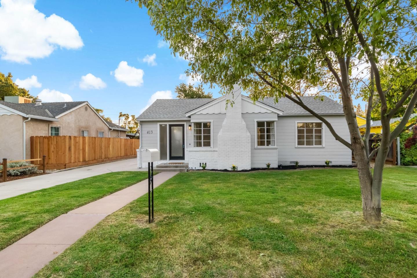 Detail Gallery Image 7 of 61 For 413 Santa Barbara Ave, Modesto,  CA 95354 - 2 Beds | 1 Baths