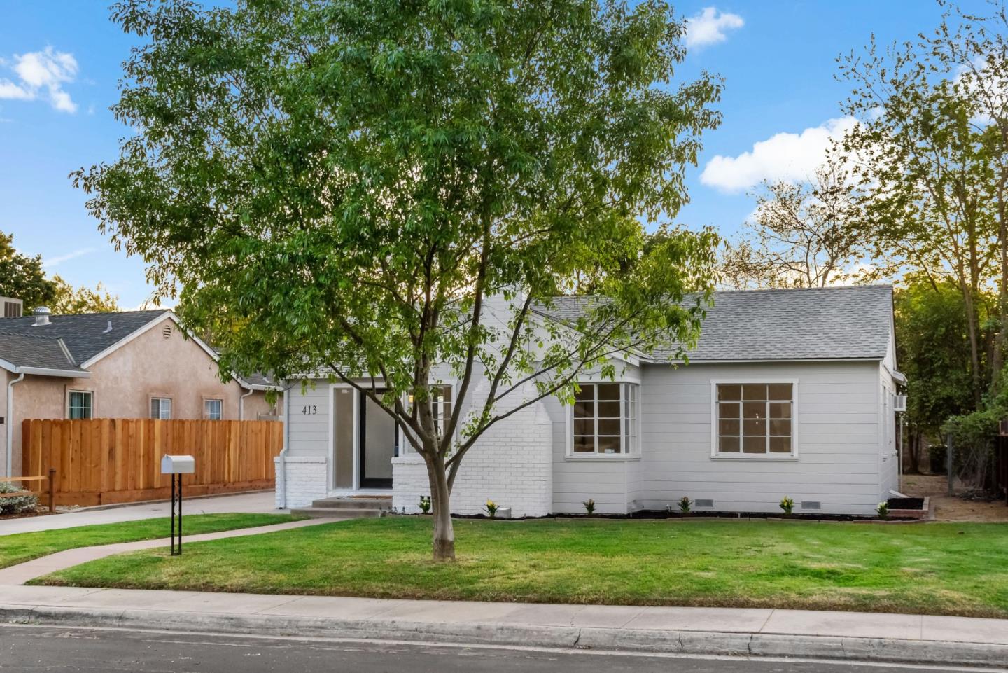 Detail Gallery Image 9 of 61 For 413 Santa Barbara Ave, Modesto,  CA 95354 - 2 Beds | 1 Baths
