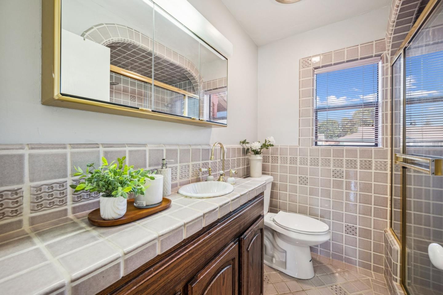 Detail Gallery Image 27 of 41 For 271 Goodrich St, Hayward,  CA 94544 - 3 Beds | 2 Baths