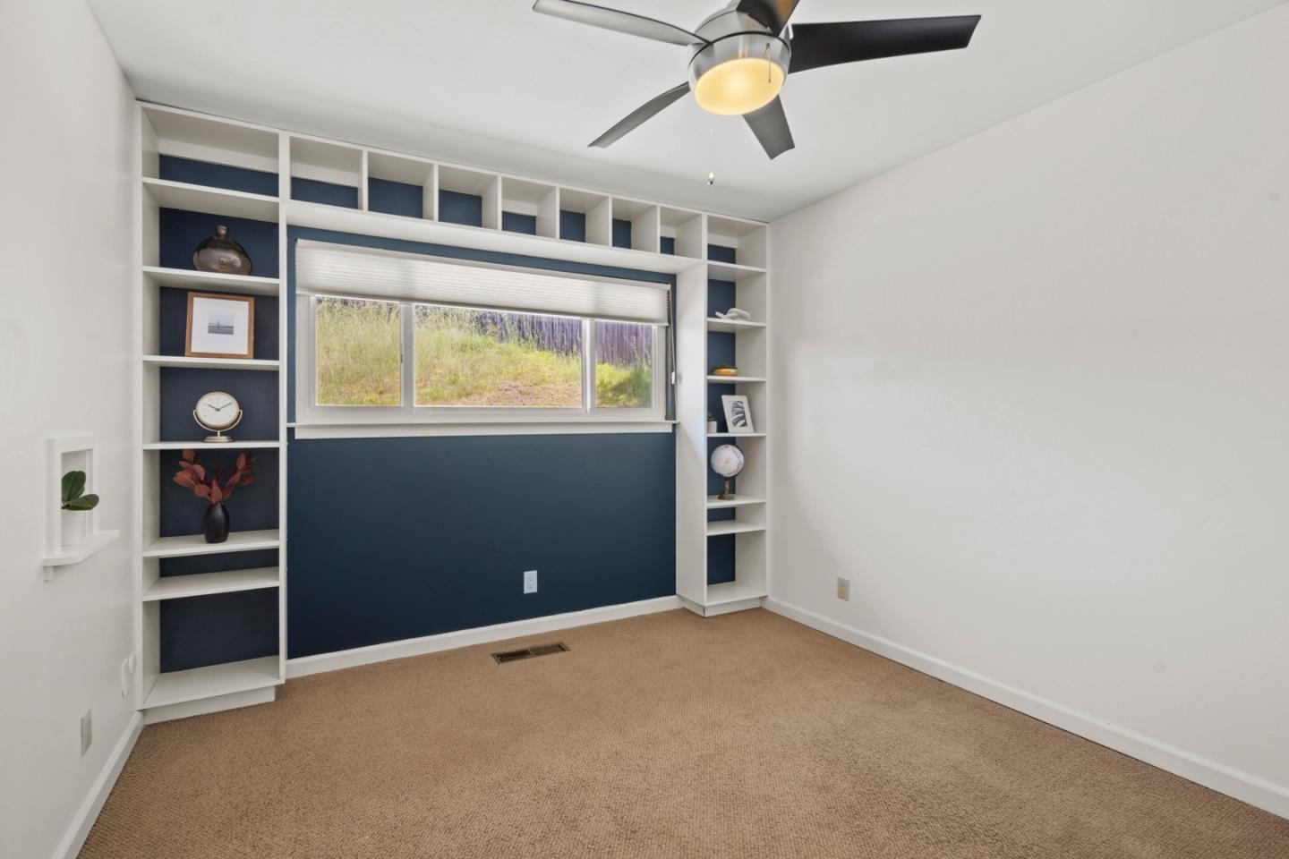 Detail Gallery Image 13 of 17 For 25380 Telarana Way, Carmel,  CA 93923 - 4 Beds | 2/1 Baths