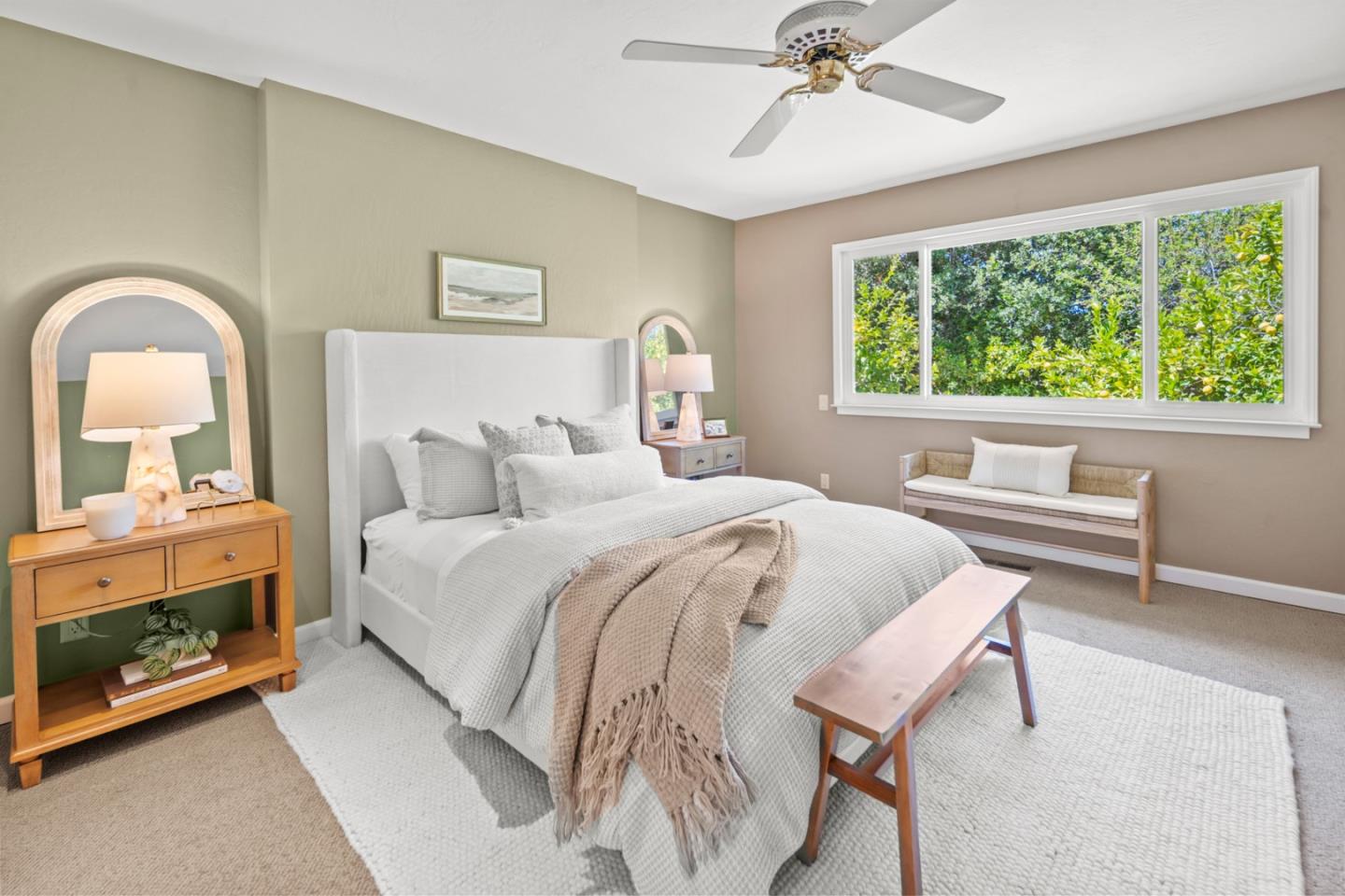 Detail Gallery Image 8 of 17 For 25380 Telarana Way, Carmel,  CA 93923 - 4 Beds | 2/1 Baths