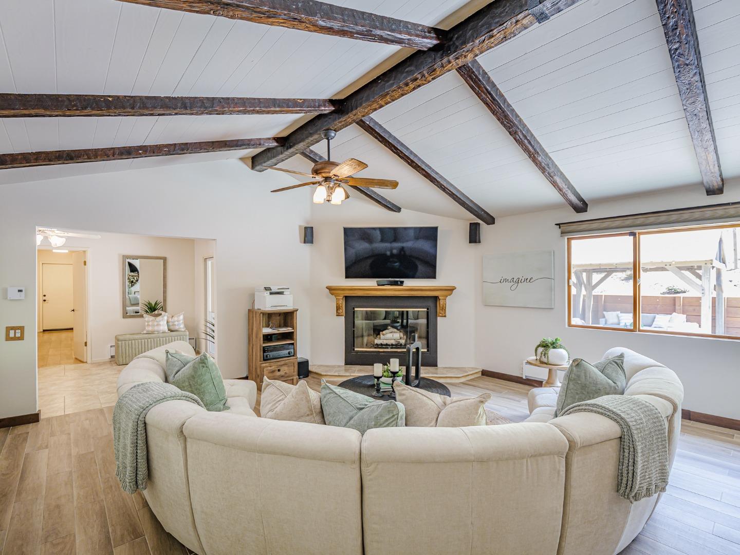 Detail Gallery Image 37 of 91 For 20150 Tarawild Ct, Prunedale,  CA 93907 - 3 Beds | 2/1 Baths