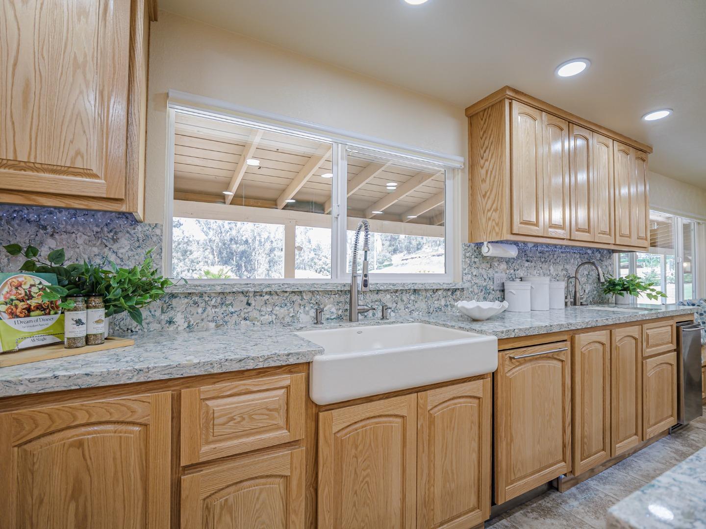 Detail Gallery Image 44 of 91 For 20150 Tarawild Ct, Prunedale,  CA 93907 - 3 Beds | 2/1 Baths