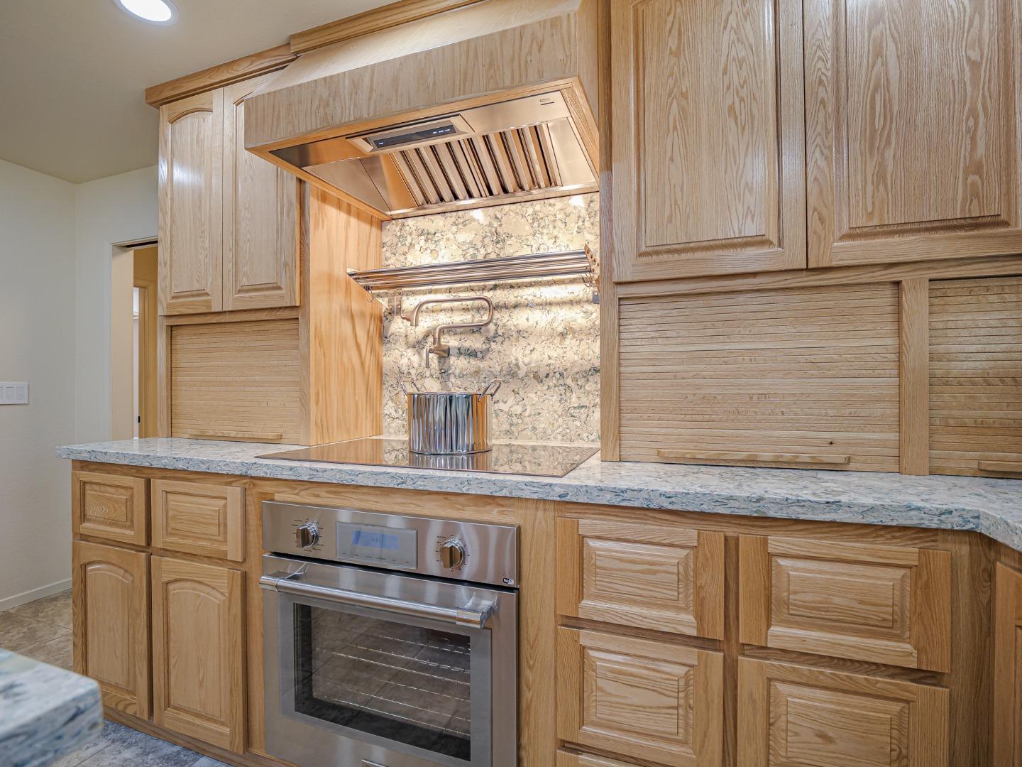 Detail Gallery Image 46 of 91 For 20150 Tarawild Ct, Prunedale,  CA 93907 - 3 Beds | 2/1 Baths