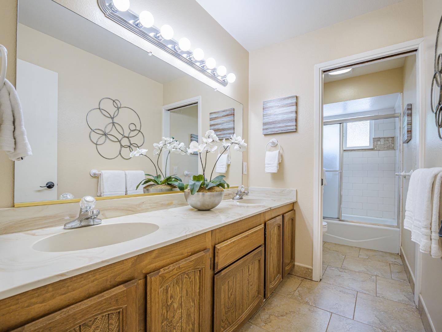 Detail Gallery Image 64 of 91 For 20150 Tarawild Ct, Prunedale,  CA 93907 - 3 Beds | 2/1 Baths