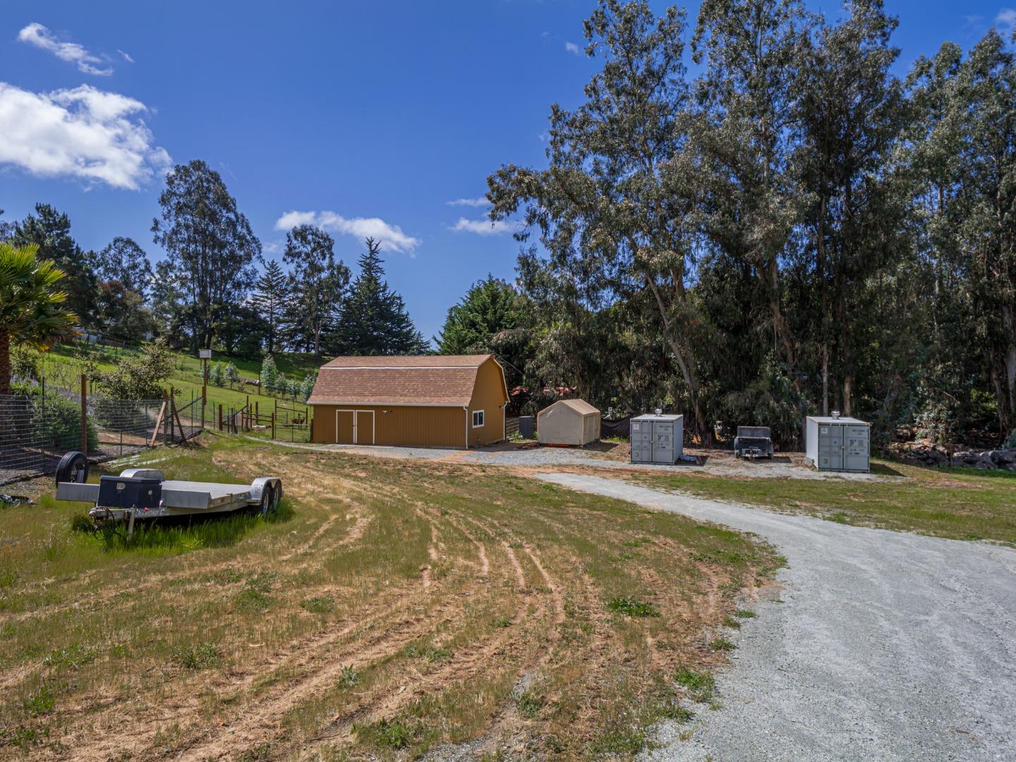 Detail Gallery Image 79 of 91 For 20150 Tarawild Ct, Prunedale,  CA 93907 - 3 Beds | 2/1 Baths