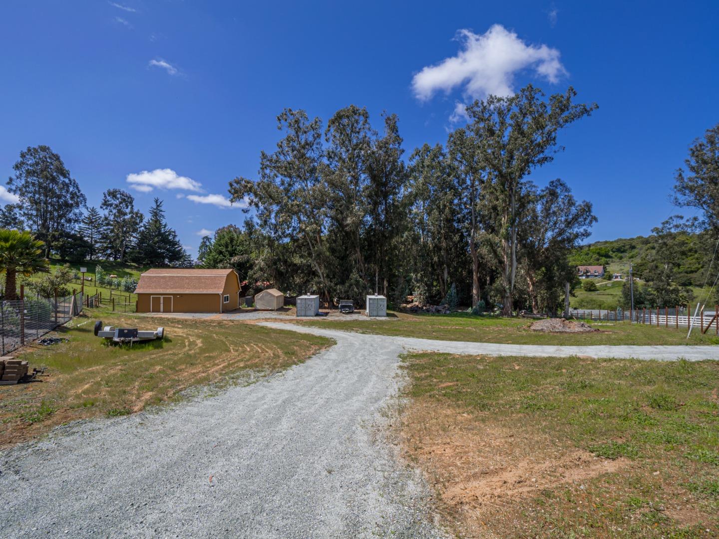 Detail Gallery Image 83 of 91 For 20150 Tarawild Ct, Prunedale,  CA 93907 - 3 Beds | 2/1 Baths