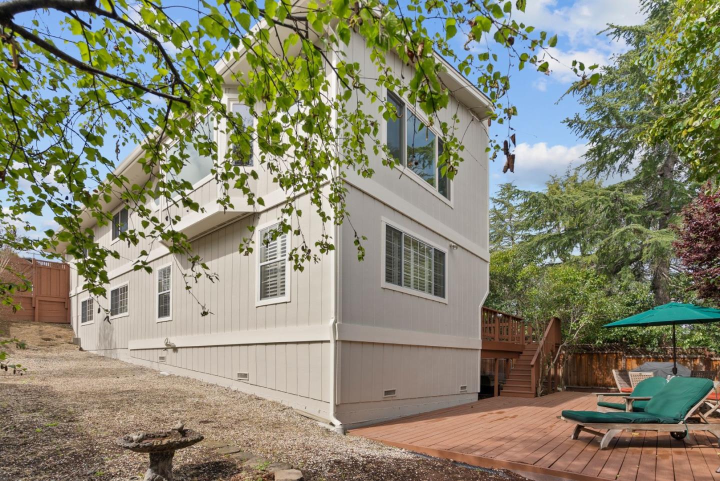 Detail Gallery Image 49 of 58 For 3920 Lakemead Way, Redwood City,  CA 94062 - 5 Beds | 4/1 Baths