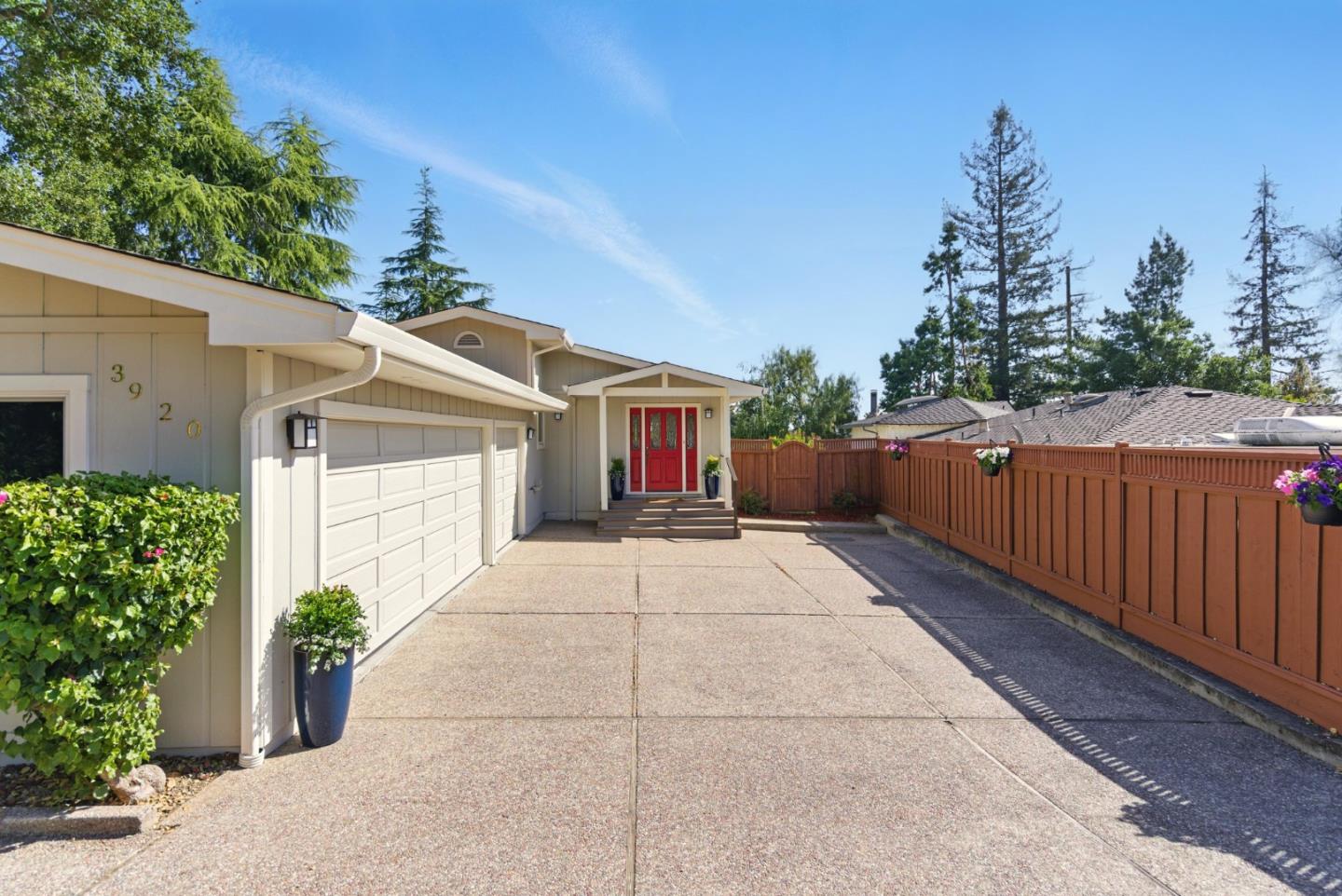 Detail Gallery Image 50 of 58 For 3920 Lakemead Way, Redwood City,  CA 94062 - 5 Beds | 4/1 Baths