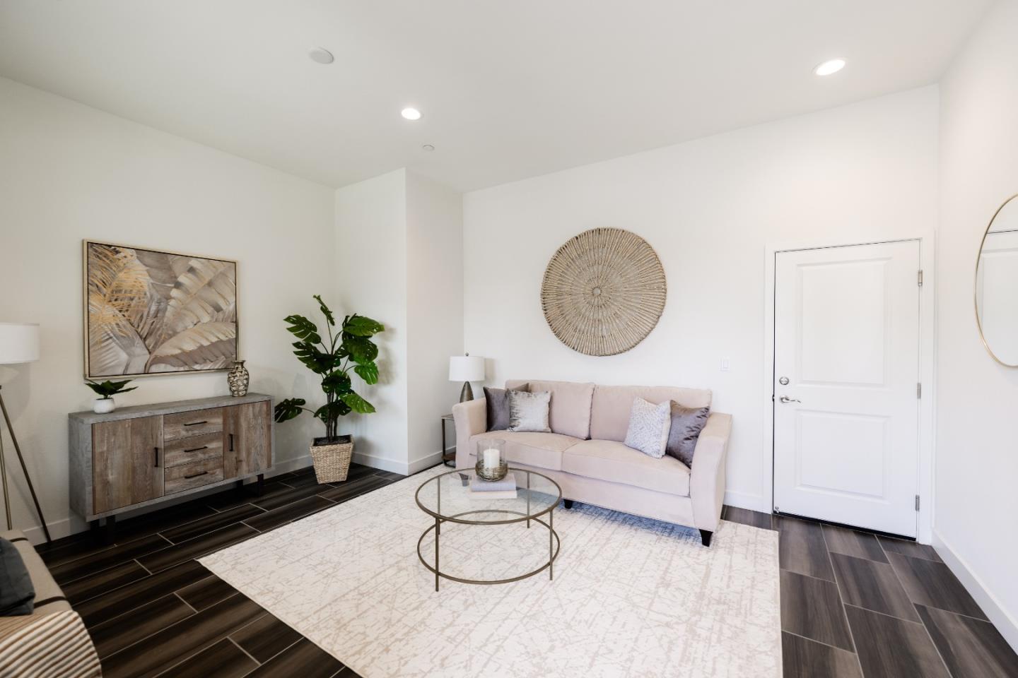Detail Gallery Image 11 of 74 For 379 Hansen, Scotts Valley,  CA 95066 - 3 Beds | 2/1 Baths
