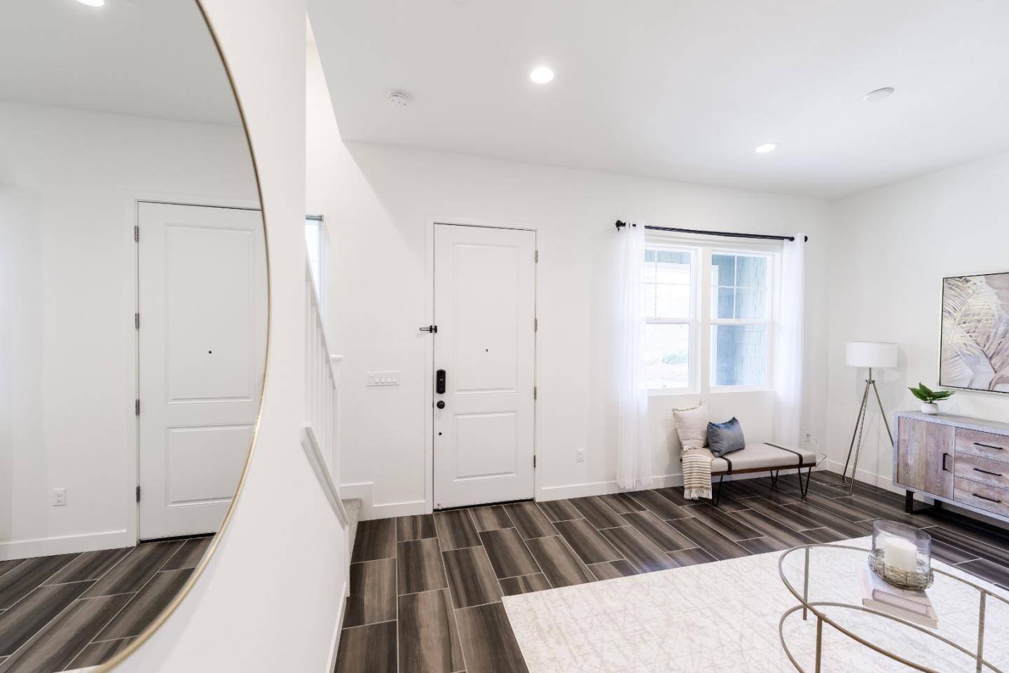 Detail Gallery Image 13 of 74 For 379 Hansen, Scotts Valley,  CA 95066 - 3 Beds | 2/1 Baths