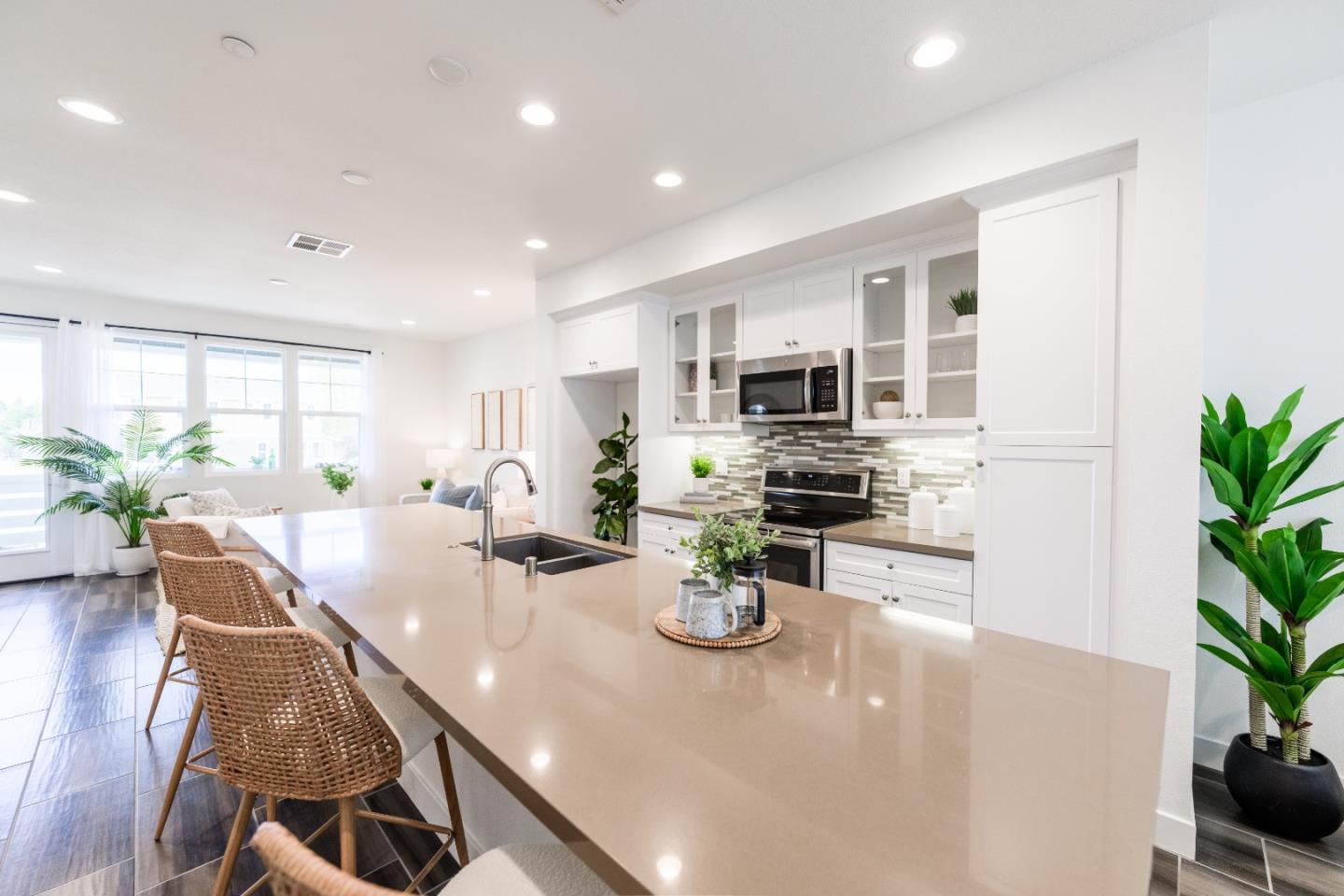 Detail Gallery Image 23 of 74 For 379 Hansen, Scotts Valley,  CA 95066 - 3 Beds | 2/1 Baths