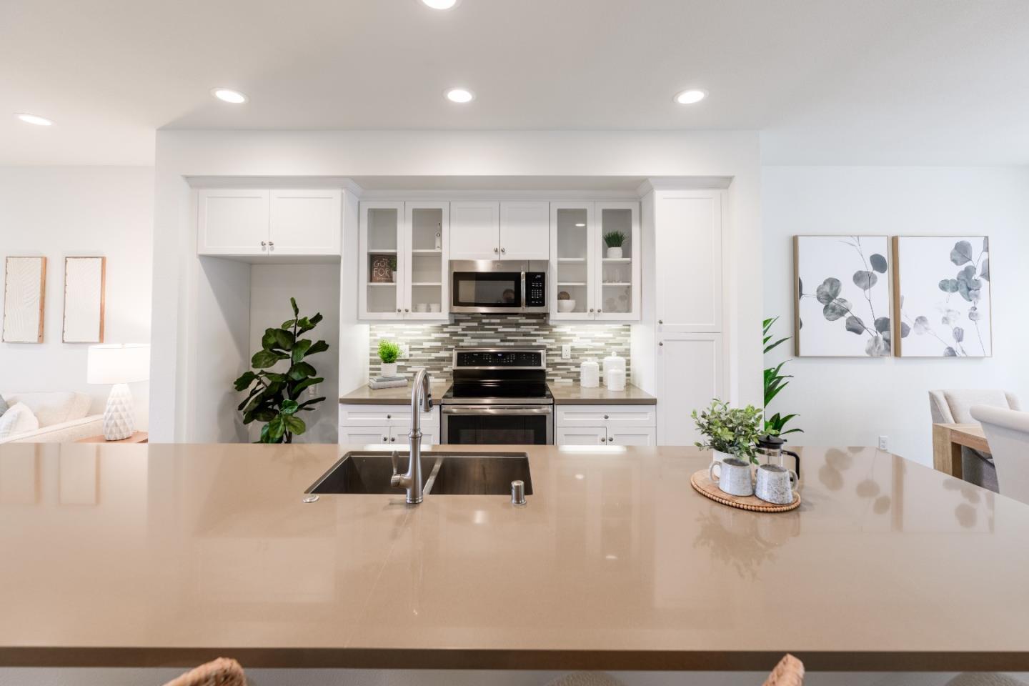 Detail Gallery Image 24 of 74 For 379 Hansen, Scotts Valley,  CA 95066 - 3 Beds | 2/1 Baths
