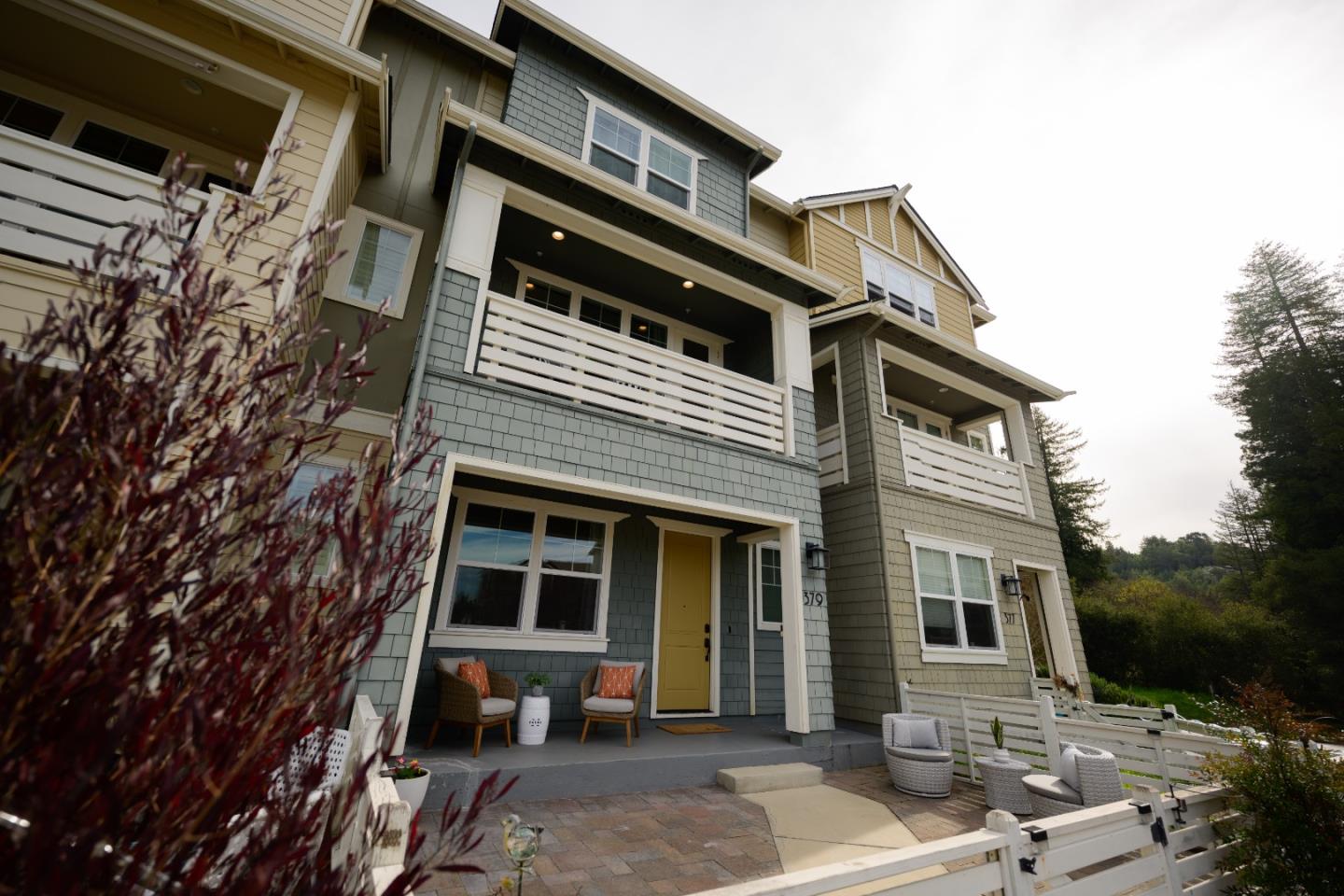 Detail Gallery Image 8 of 74 For 379 Hansen, Scotts Valley,  CA 95066 - 3 Beds | 2/1 Baths