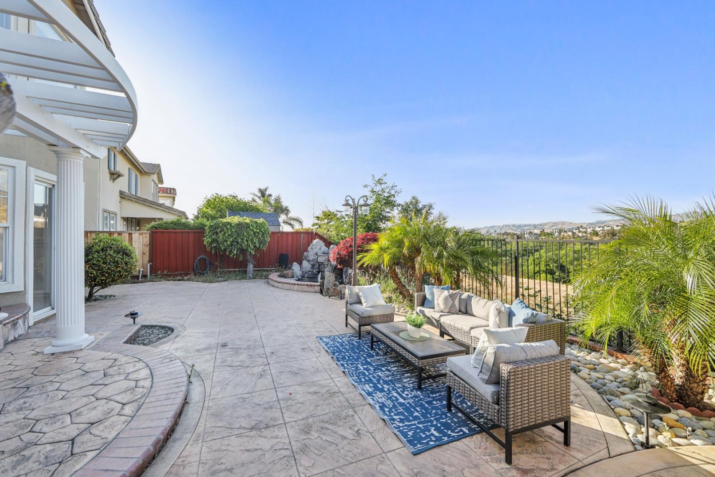 Detail Gallery Image 46 of 87 For 1781 Indigo Oak Ln, San Jose,  CA 95121 - 5 Beds | 4 Baths