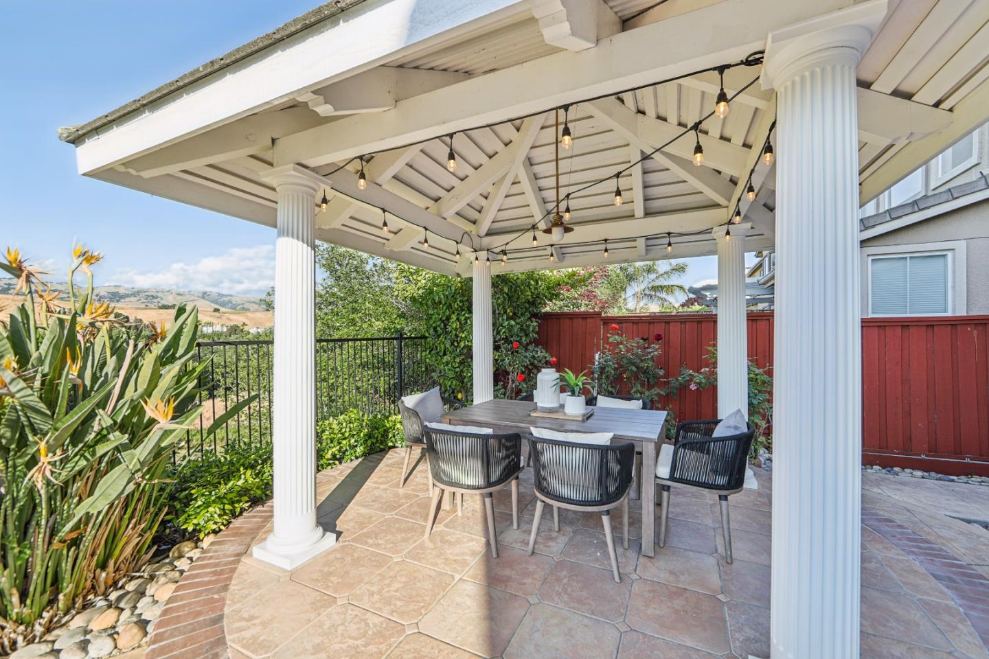 Detail Gallery Image 47 of 87 For 1781 Indigo Oak Ln, San Jose,  CA 95121 - 5 Beds | 4 Baths