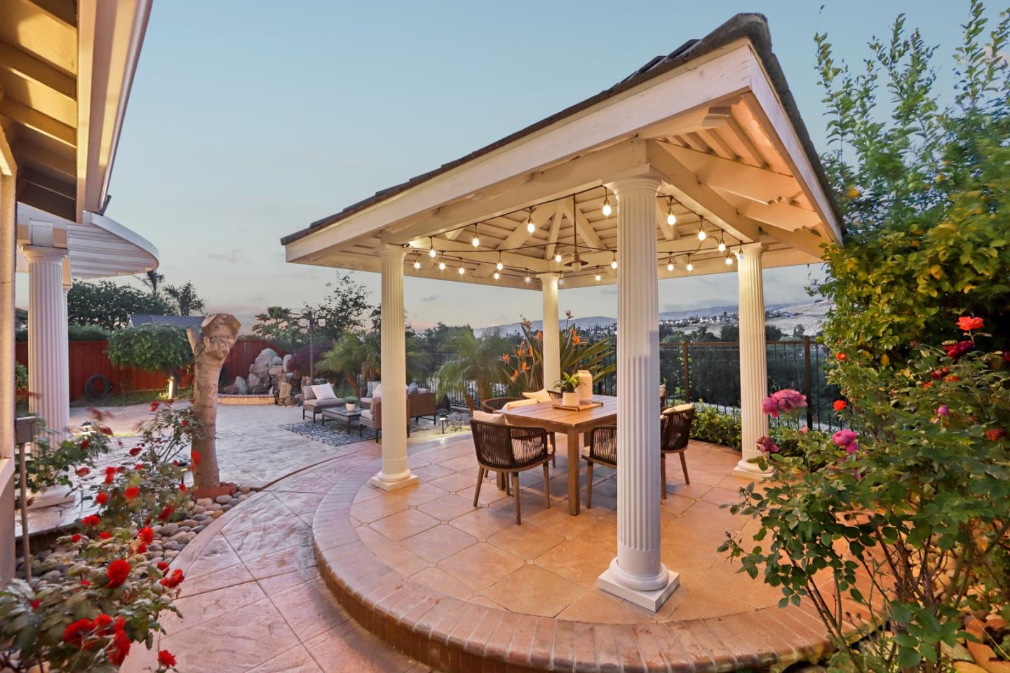 Detail Gallery Image 58 of 87 For 1781 Indigo Oak Ln, San Jose,  CA 95121 - 5 Beds | 4 Baths