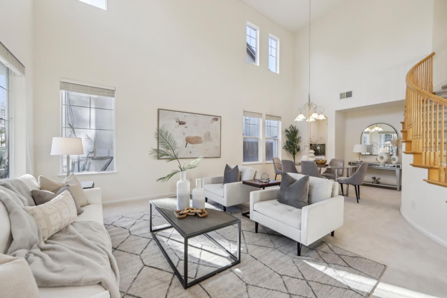 Detail Gallery Image 6 of 87 For 1781 Indigo Oak Ln, San Jose,  CA 95121 - 5 Beds | 4 Baths