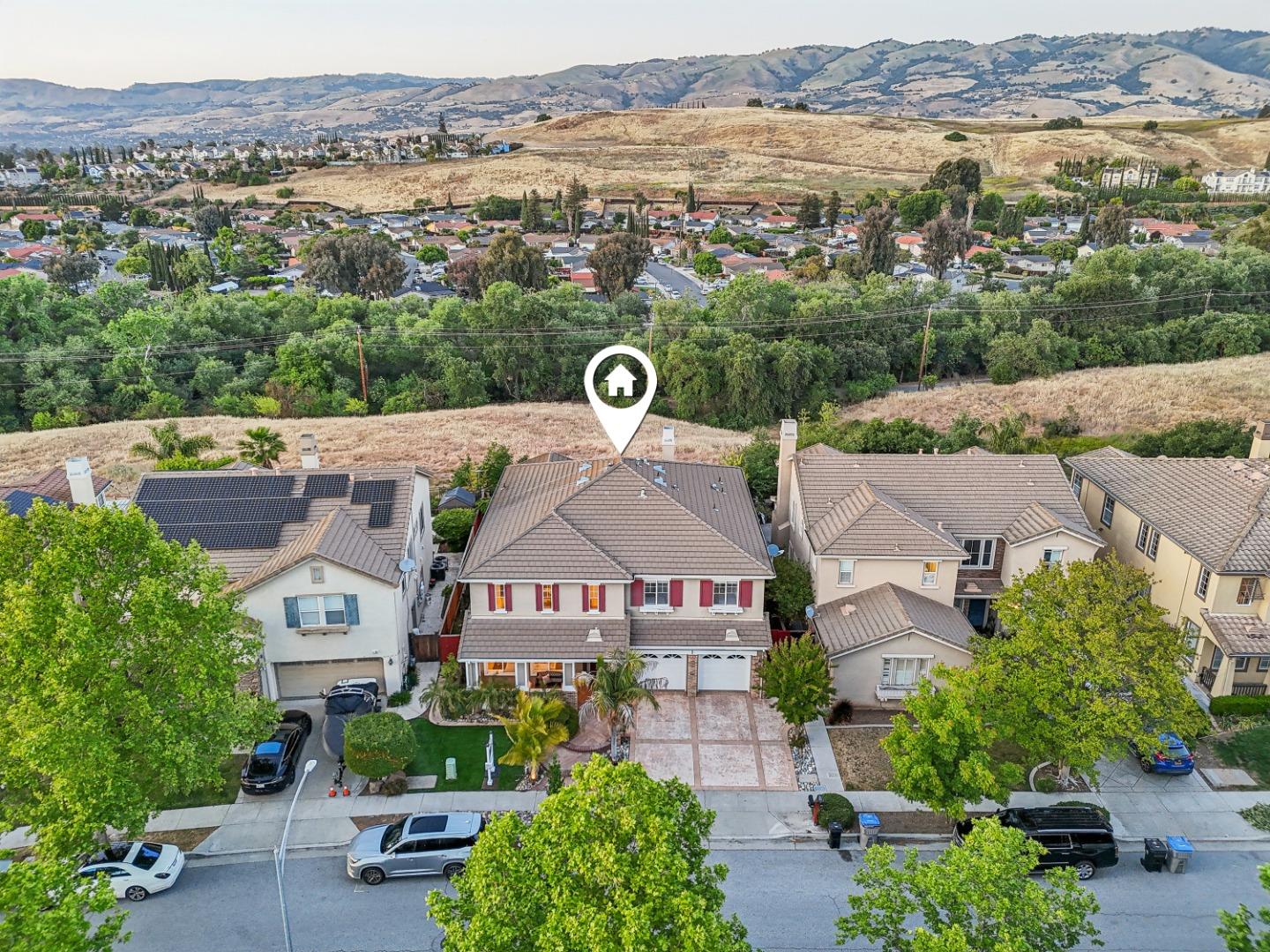 Detail Gallery Image 71 of 87 For 1781 Indigo Oak Ln, San Jose,  CA 95121 - 5 Beds | 4 Baths