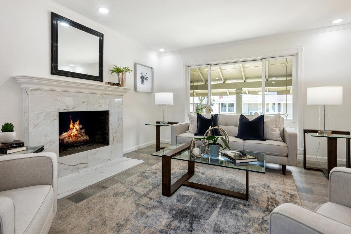 Detail Gallery Image 6 of 63 For 6 Big Sur Way, Pacifica,  CA 94044 - 4 Beds | 4 Baths