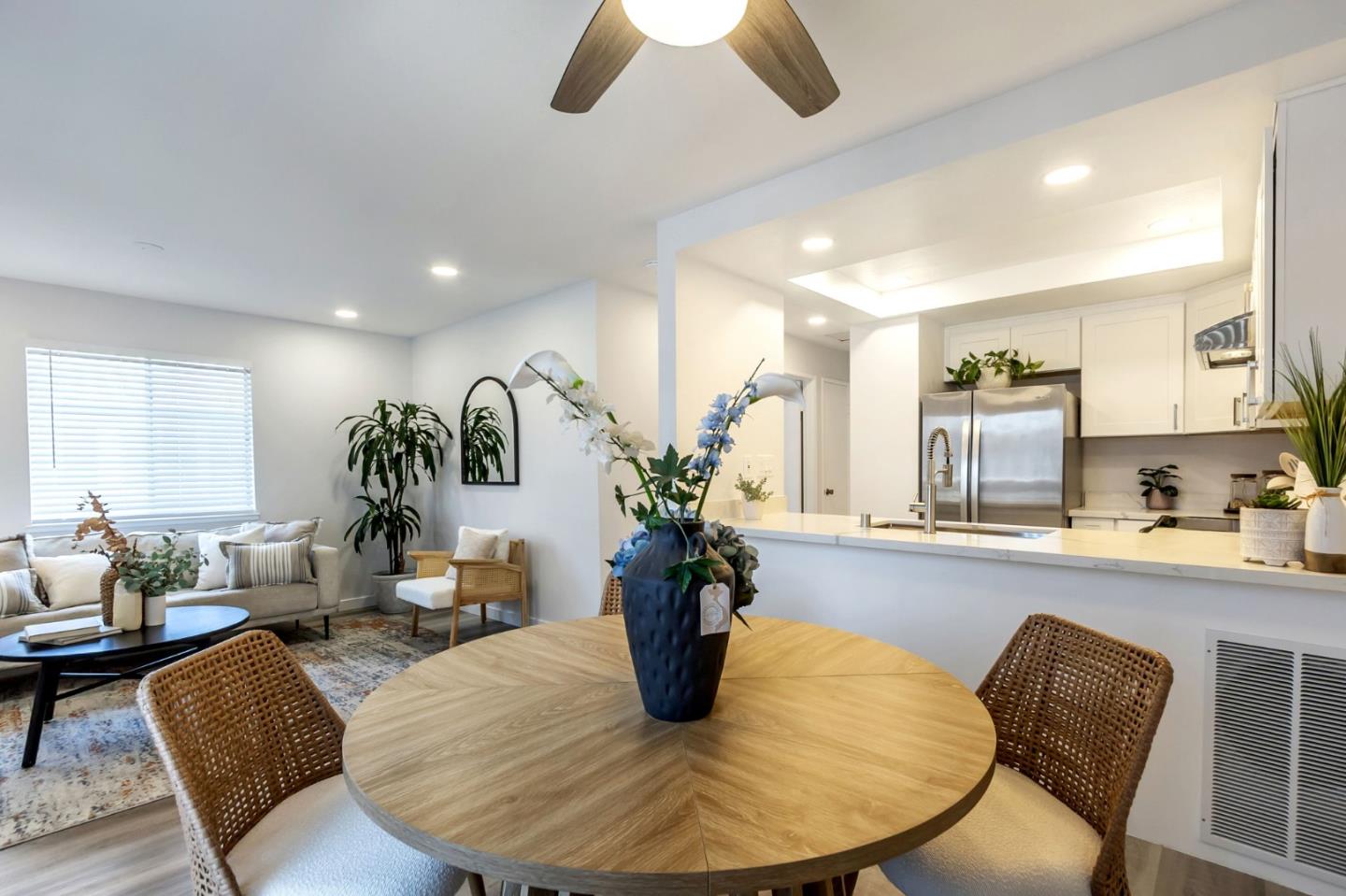 Detail Gallery Image 19 of 41 For 549 Groth Pl, San Jose,  CA 95111 - 2 Beds | 1 Baths