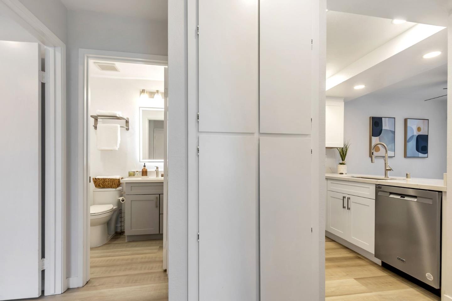 Detail Gallery Image 27 of 41 For 549 Groth Pl, San Jose,  CA 95111 - 2 Beds | 1 Baths