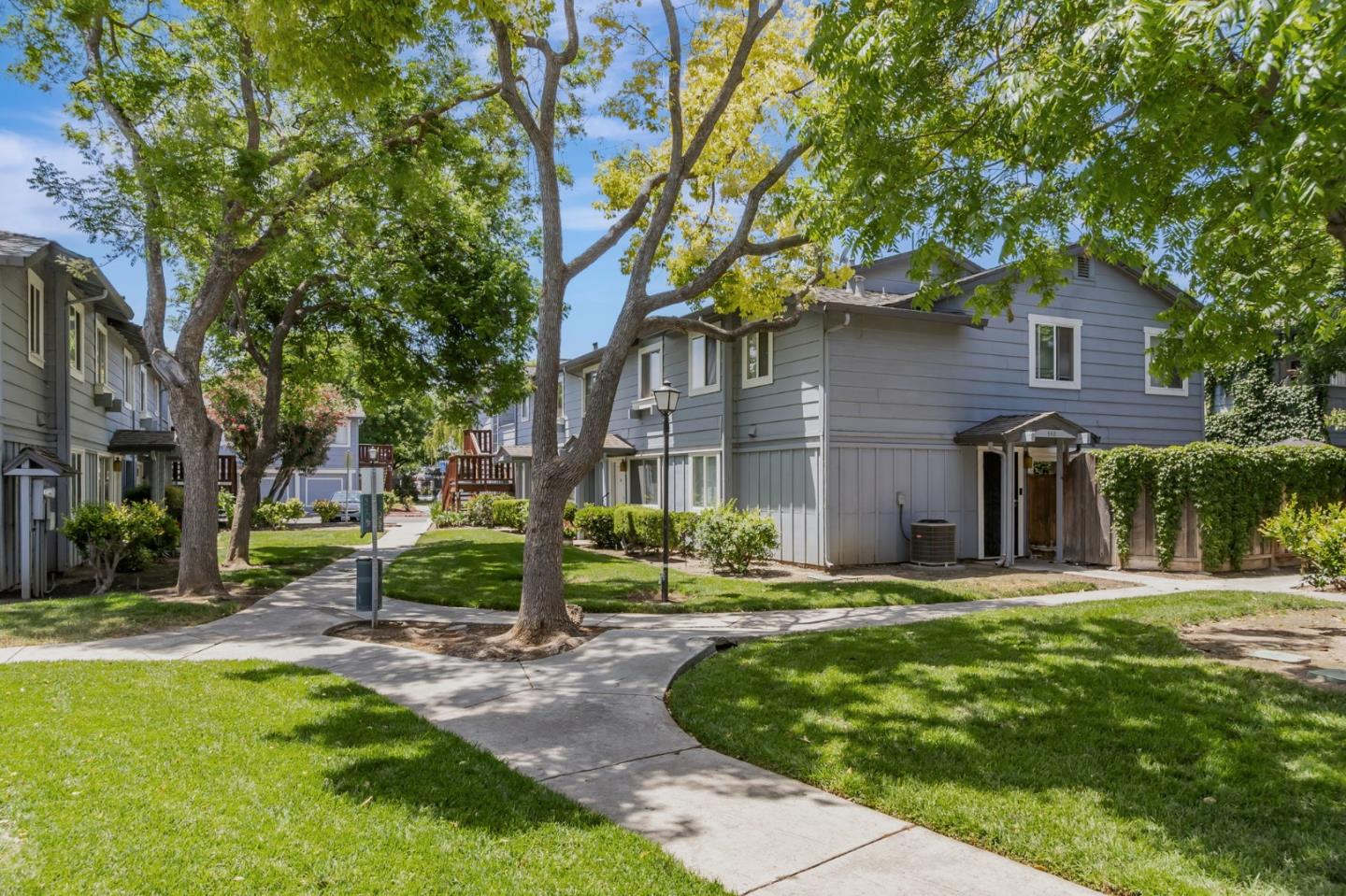 Detail Gallery Image 38 of 41 For 549 Groth Pl, San Jose,  CA 95111 - 2 Beds | 1 Baths