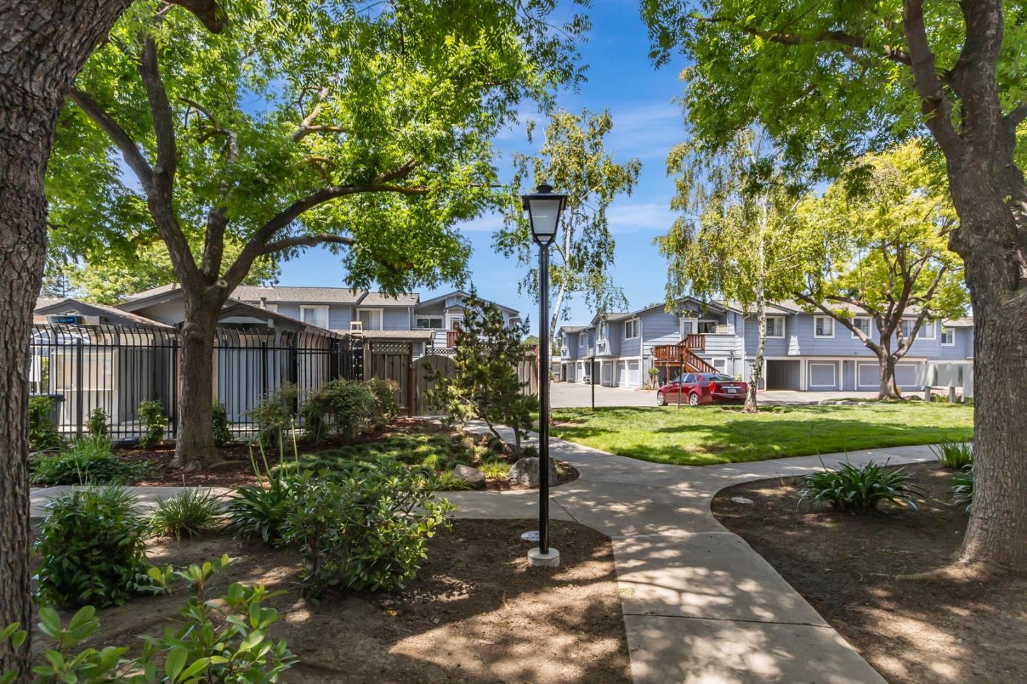 Detail Gallery Image 40 of 41 For 549 Groth Pl, San Jose,  CA 95111 - 2 Beds | 1 Baths