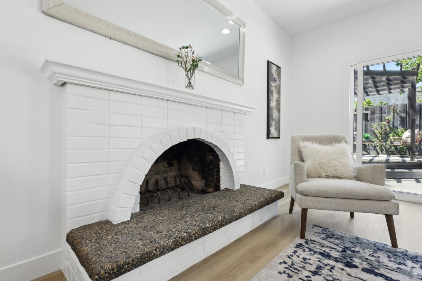 Detail Gallery Image 10 of 50 For 613 Pilgrim Dr, Foster City,  CA 94404 - 4 Beds | 2 Baths