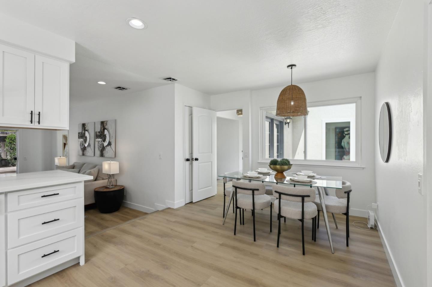 Detail Gallery Image 15 of 50 For 613 Pilgrim Dr, Foster City,  CA 94404 - 4 Beds | 2 Baths