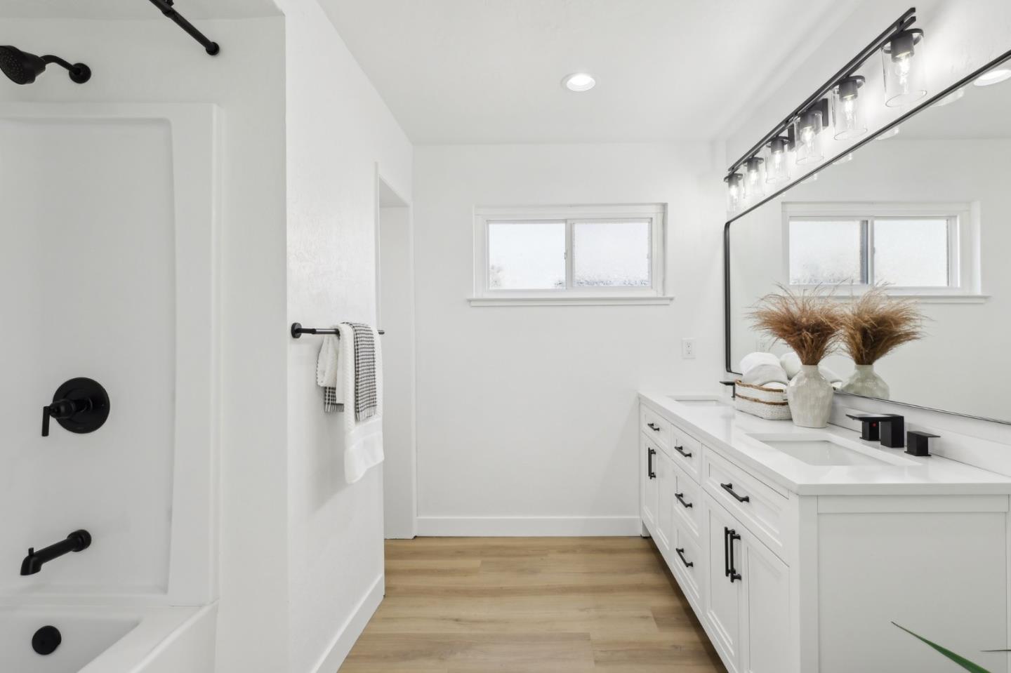 Detail Gallery Image 27 of 50 For 613 Pilgrim Dr, Foster City,  CA 94404 - 4 Beds | 2 Baths