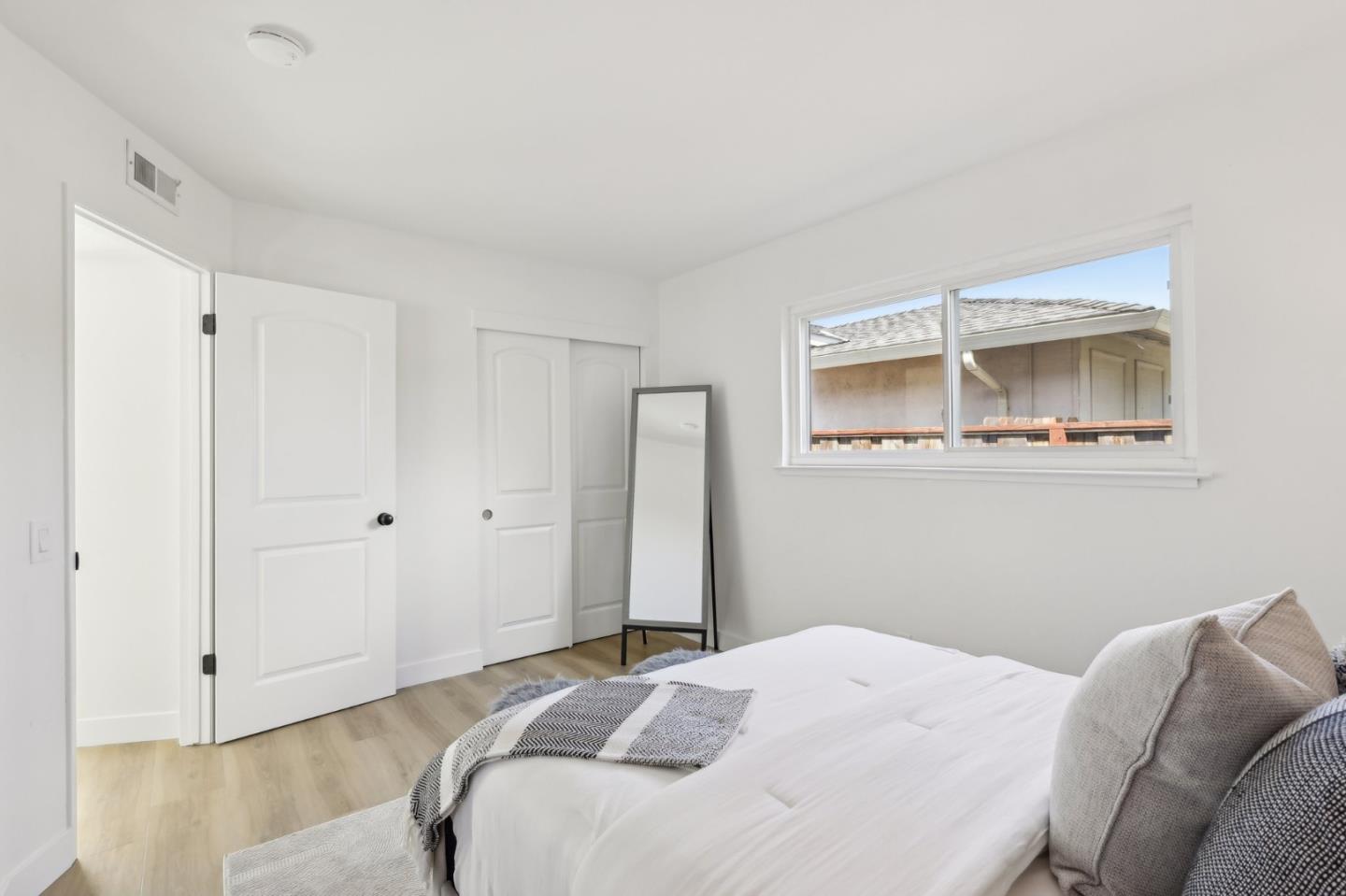 Detail Gallery Image 32 of 50 For 613 Pilgrim Dr, Foster City,  CA 94404 - 4 Beds | 2 Baths